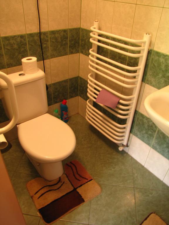 Privat Ave Villa Liptovsky Trnovec Bilik gambar